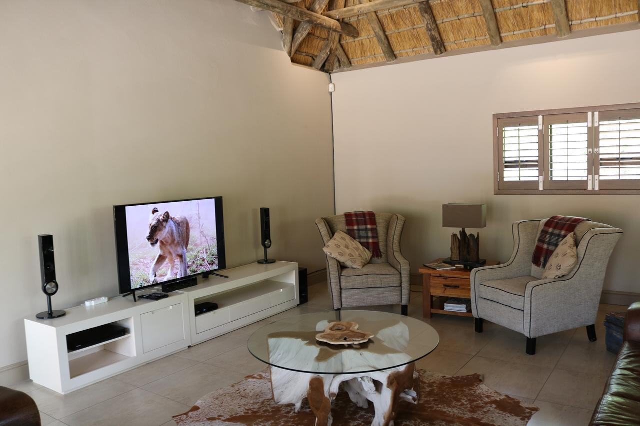 Luvivane Luxury Villa Marloth Park Bagian luar foto