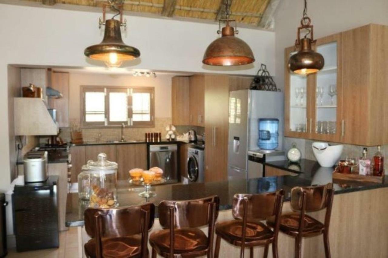Luvivane Luxury Villa Marloth Park Bagian luar foto